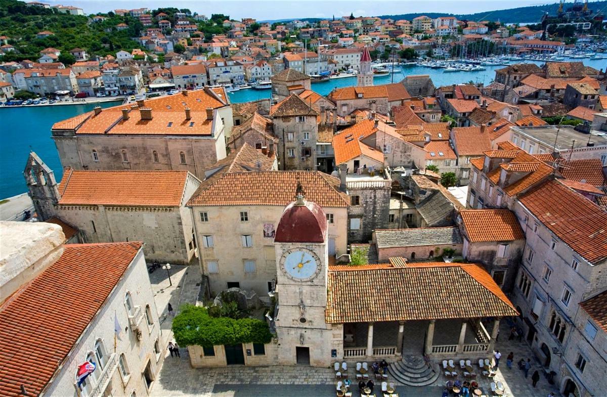 Apartment Jole 1 Trogir Eksteriør bilde